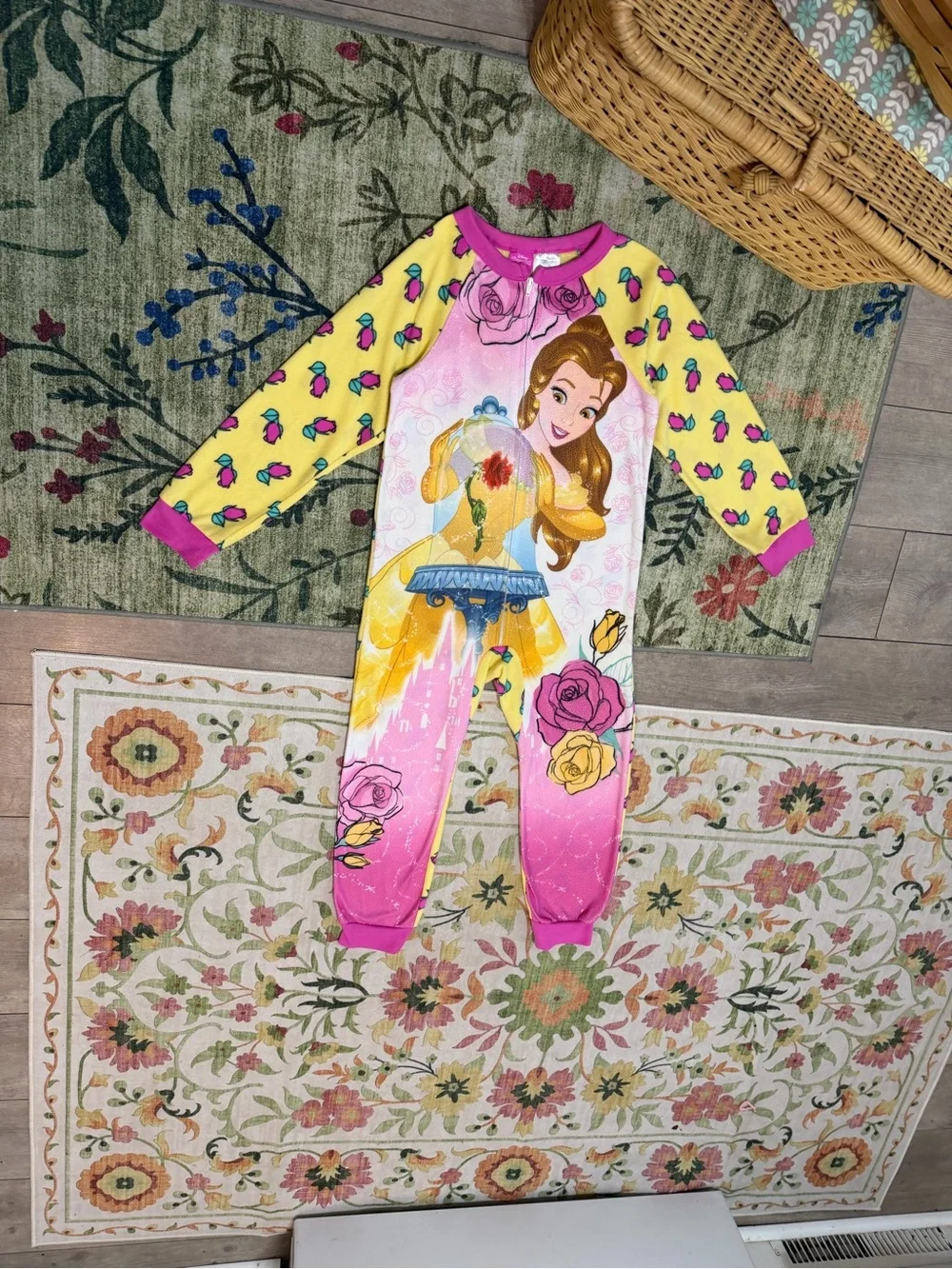 Disney knit p6